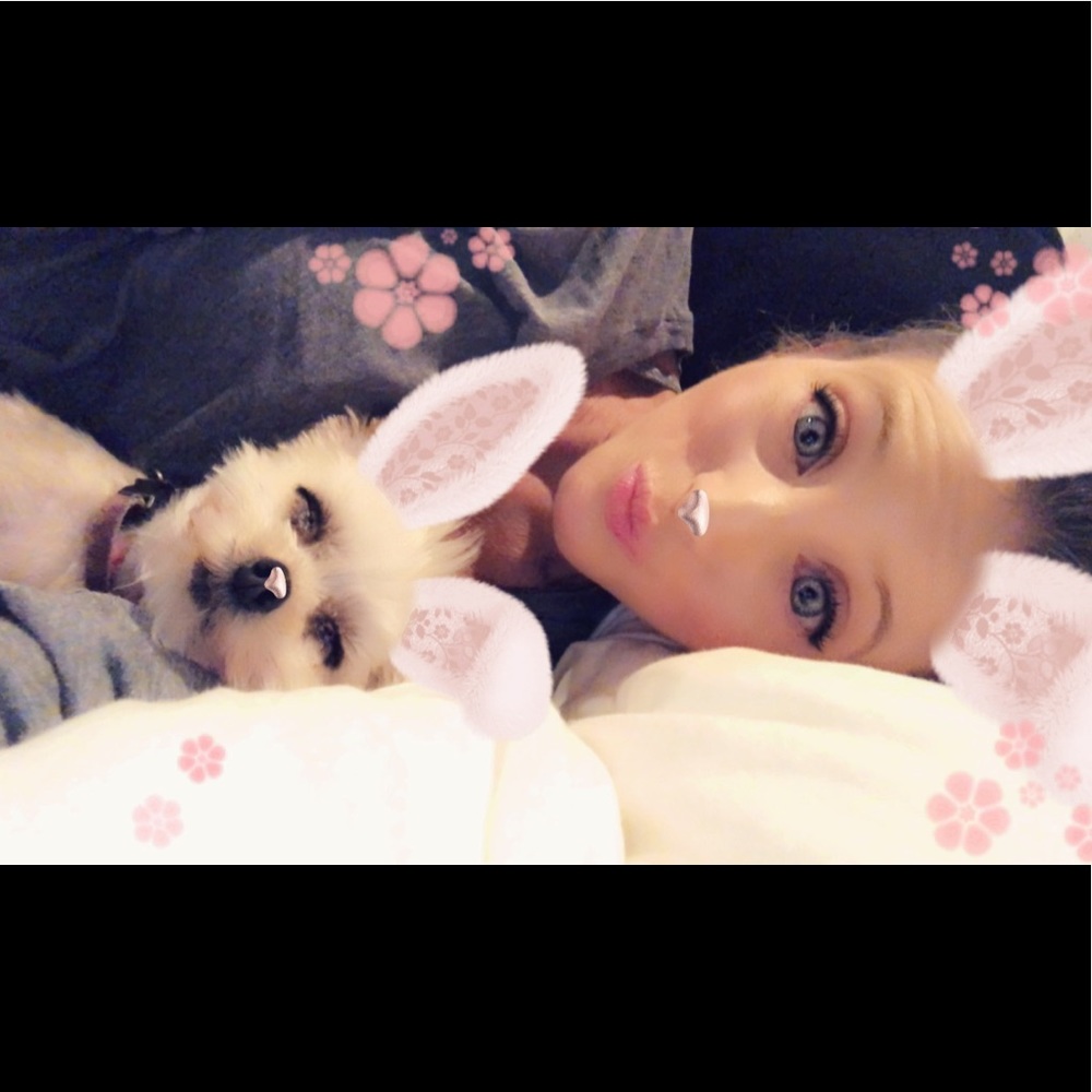 Meet your Posher, Lauren